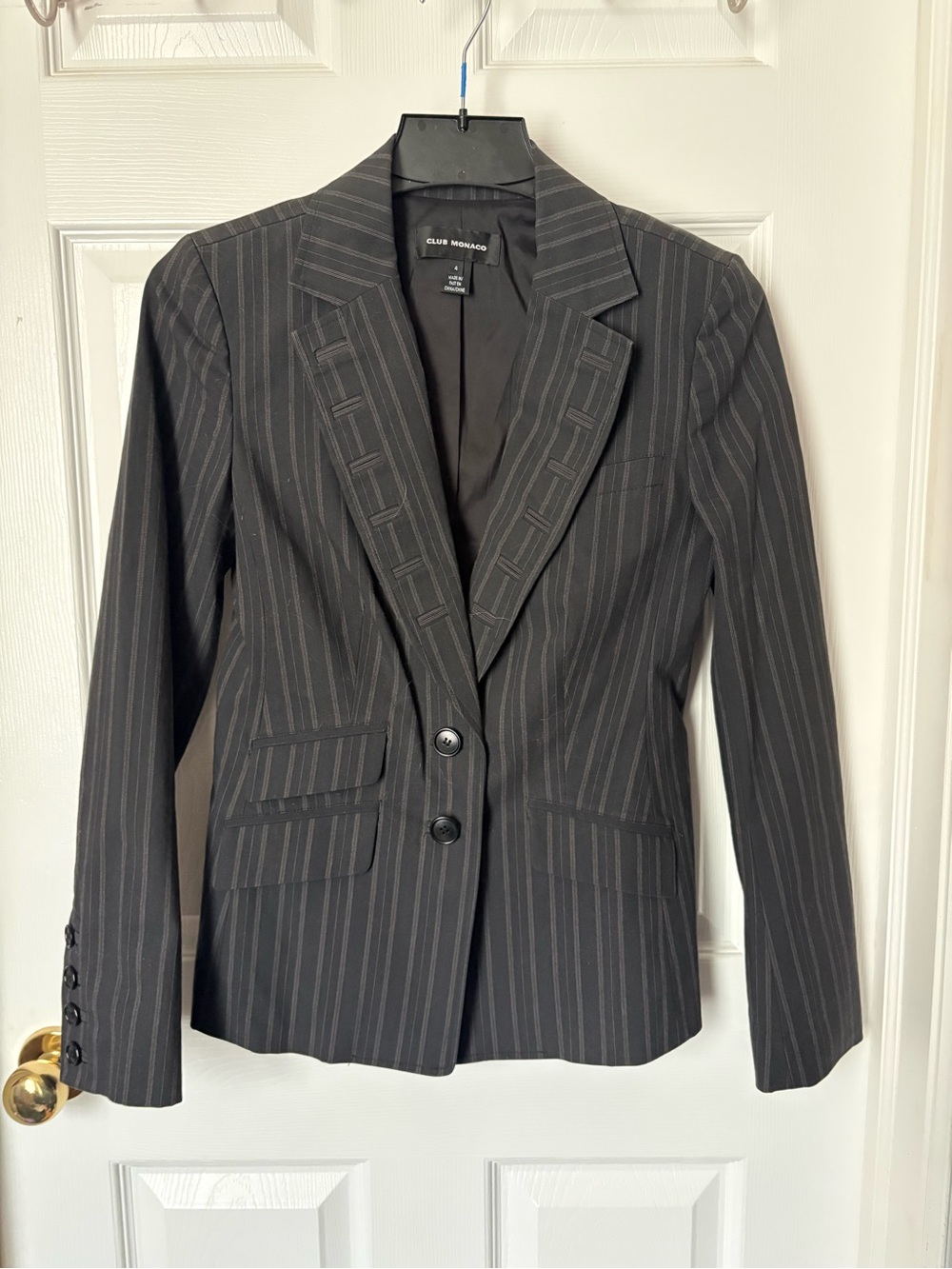 Club Monaco Women's Black Pinstripe Tailored Blazer Size 4